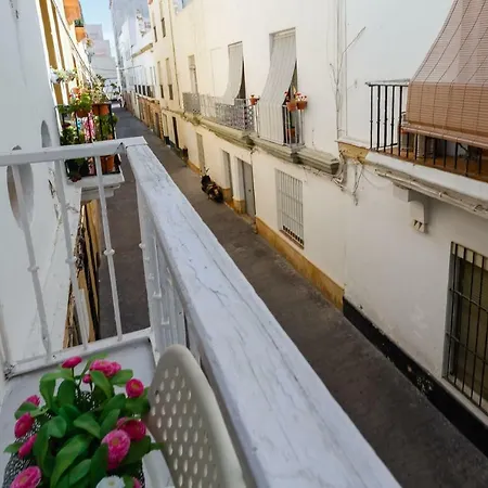 La Perla De La Caleta Apartment *