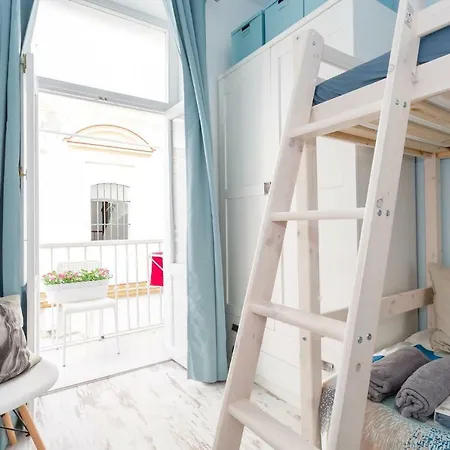 La Perla De La Caleta *